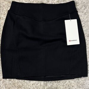Lululemon Scuba HR Mini Skirt
